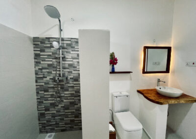 Bathroom in Gaia Villas Suite_Zanzibar Hotels